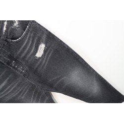 Jeans Carrot con Strappi Nero