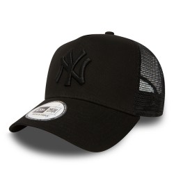 NEW ERA New York Yankees Clean Black On Black A-Frame Trucker Cap